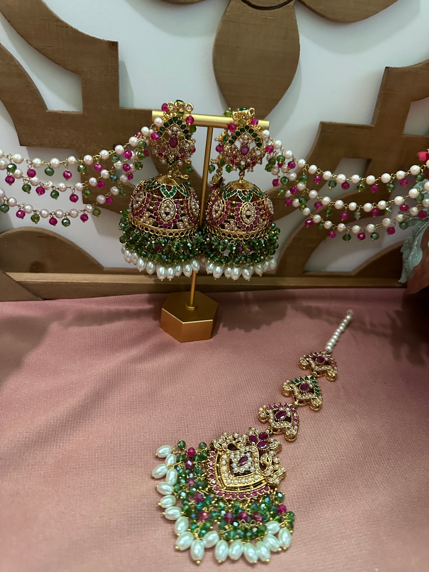 Azka jhumka