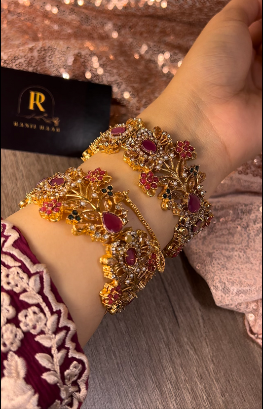 HAYA GOLD PLATED BANGLE SET