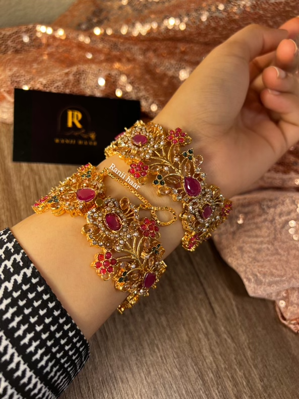 HAYA GOLD PLATED BANGLE SET